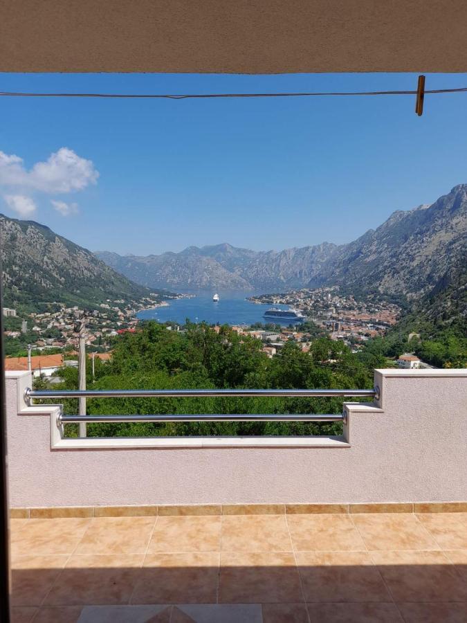 Tim Apartment Kotor Exterior photo